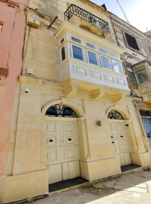 Deck 3 Savynomad Harbour Residences Wow Views Cospicua Екстериор снимка